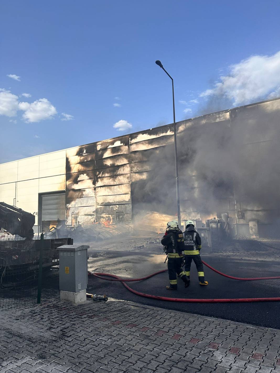 Konya’da 2 fabrika yanmıştı! Görüntüler ortaya çıktı 6